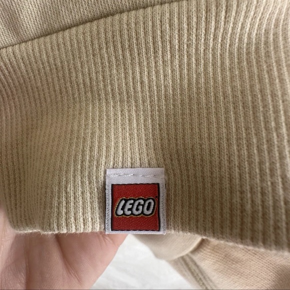 Lego Sweater Women’s Size 1X Tan Pink Red & Orange Zip Up New With Tags - Picture 3 of 8
